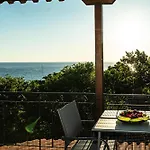 度假居 Step To Paradise In Pelion